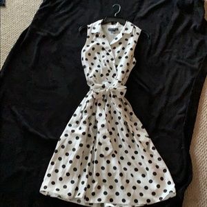 Vintage inspired sleeveless dress